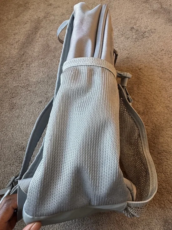 Under Armour Gray Valley Juniors Volleyball Backpack - Picture 10 of 10